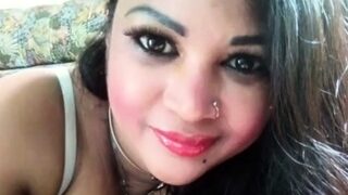 I wait for you alone and hot on my cam 050522