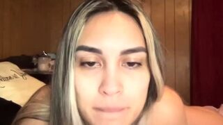 Amateur Webcam Teen Masturbating