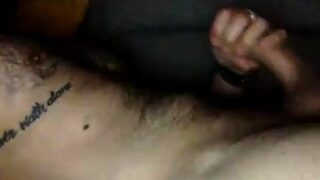 Amateur close up handjob with cumshot