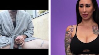 Watch me Wank With My Fleshlight She Reacts