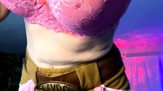 amateur blonde solo webcam