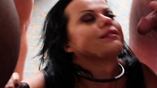 Amateur women fuck guy in amateur group sex porn