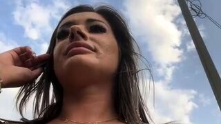 Big boob brunette masturbates on webcam
