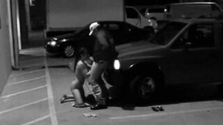 Slut blows security guard