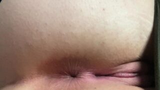 Cute amateur webcam teen girl toying pussy on webcam