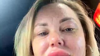 Hot BBW Big Boobs Plays Cam Free MILF Porn