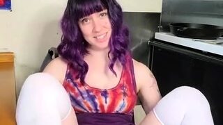 MissKittyLyn – Neighborhood Cum-Dump