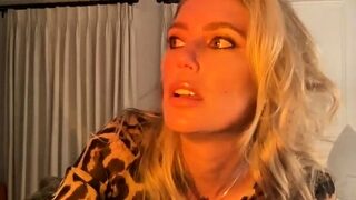 Diora Baird Hot Livestream Video Leaked