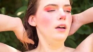 LongHairLuna – Strip Tease Icy Hose Temperature Play