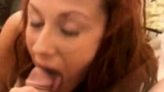 Amateur Amber Gives A BJ Facial