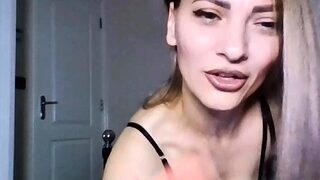 Naughty mama Louise looking for rough double penetration