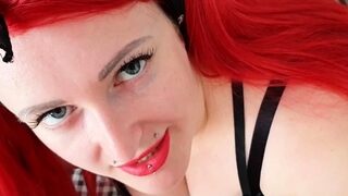 Facializing redhead hotel Receptionist