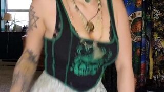 Amateur RedHead Sex Show on WebCam iveCamGirls