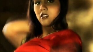 How Sexy Is This Indian Girl