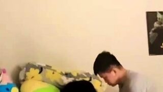 Chinh, Vietnamese slut girl had sex with BBC dildo, cumshot.