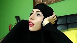 Webcam brunette solo masturbation