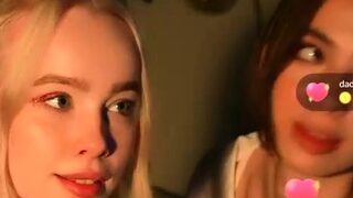 Amateur Webcam Teen Masturbates And Teases
