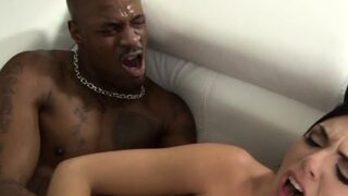 IR amateur anal babe assdrilled by BBC