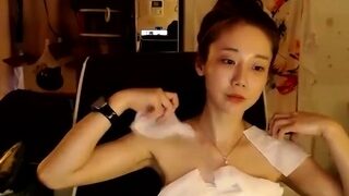 Japanese teens super wet solo show Uncensored