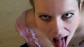 Teen Claudia-Bitch pisses in her mouth and face
